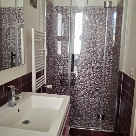 Vatican Area 2-bedroom Apartment Rome