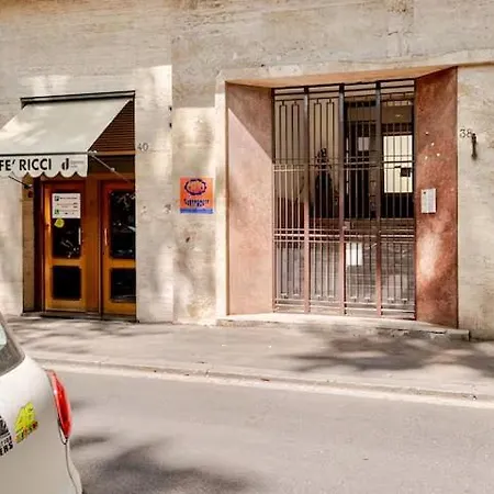 Victoira's Appartament In *